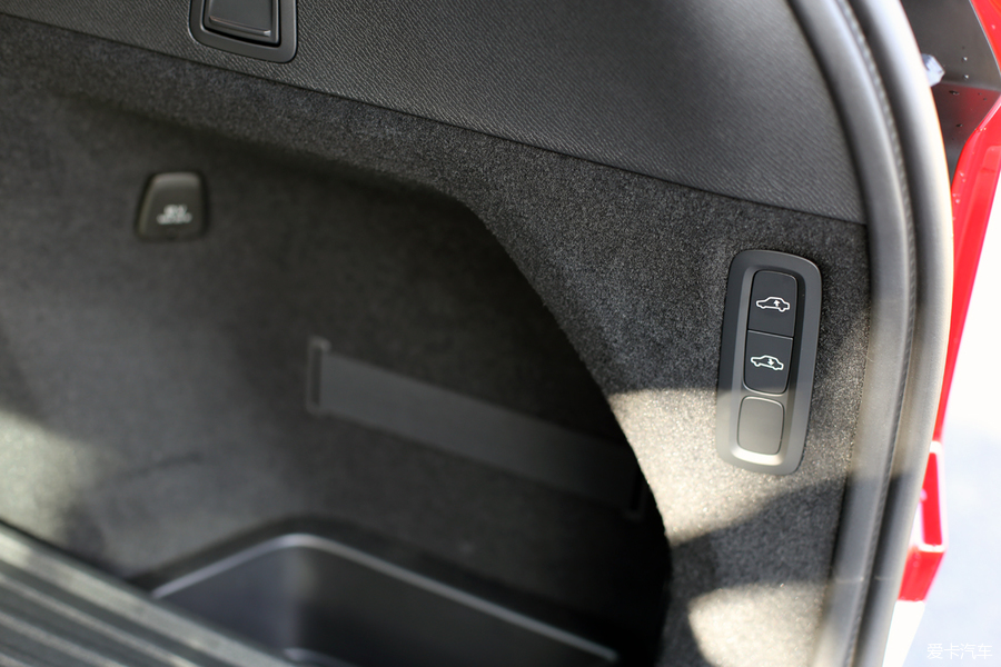 沃尔沃生日礼物,生日礼物沃尔沃xc60