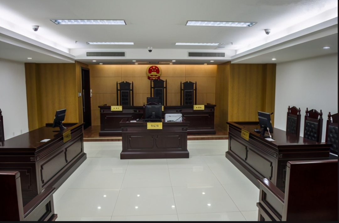 郎教授白玩空姐3年,空姐不归还房产,郎教授:我也不让你好过