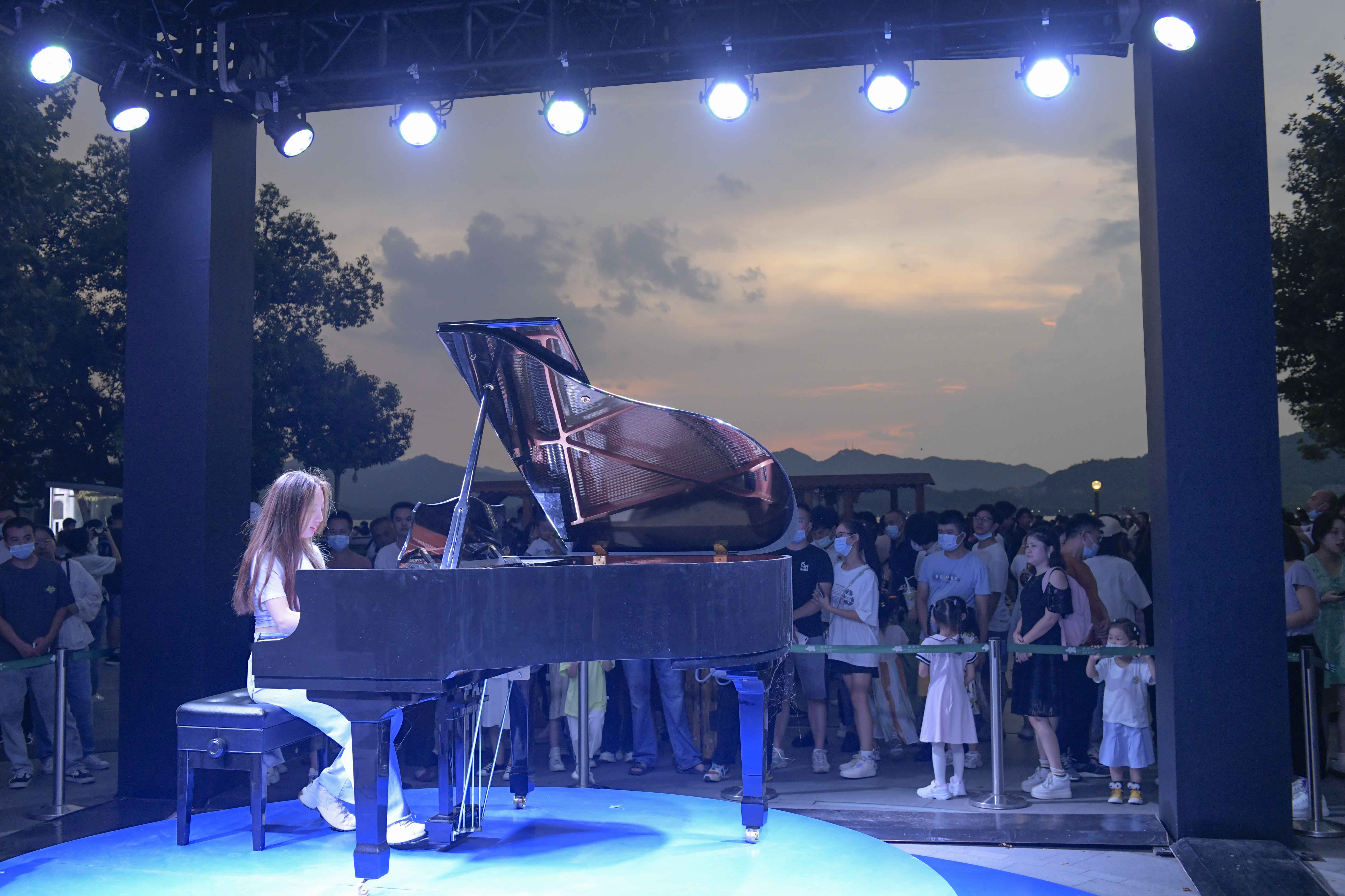 杭州钱塘区印象足道,杭州滨江湖滨印象