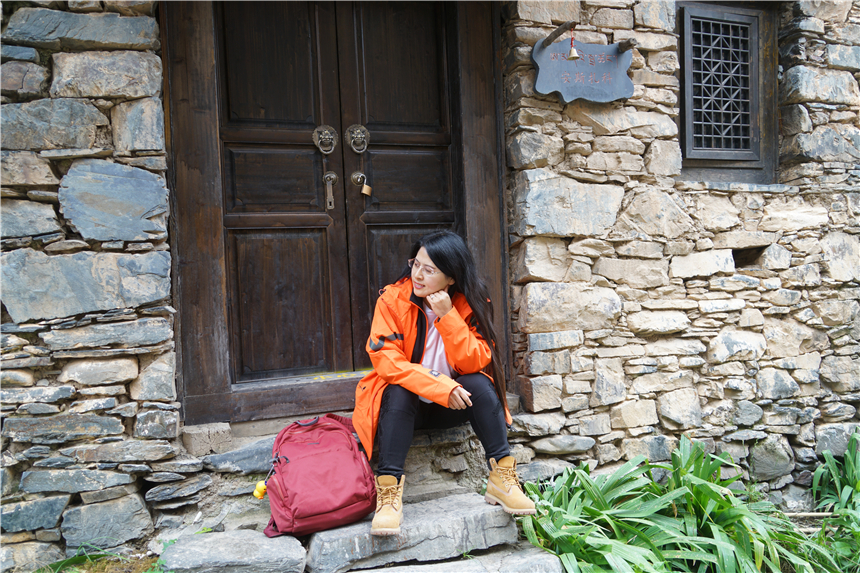 四川境内被誉为小布达拉宫的寺庙,四川布达拉宫游玩攻略