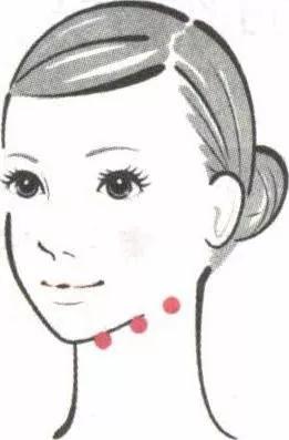 洗头掉发一大把咋整啊,学生党洗头掉发严重