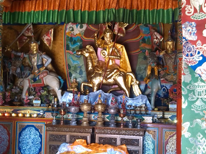 那些年我去过的寺院（12）格萨尔狮龙宫殿