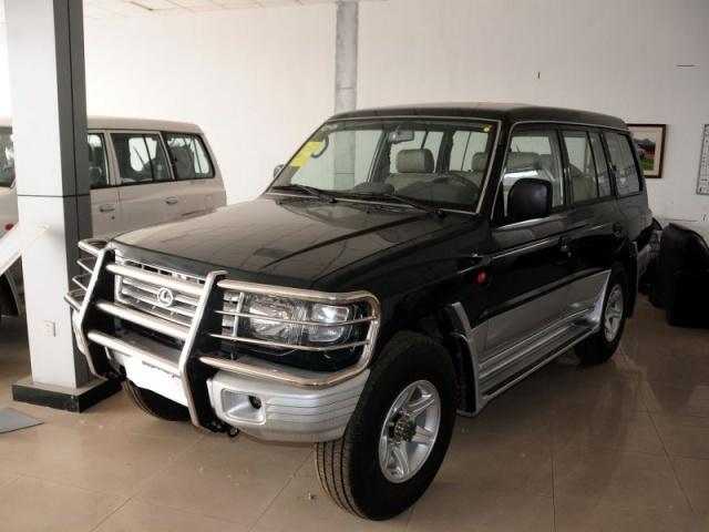 猎豹黑金刚2021款内饰,猎豹黑金刚内饰豪华改装效果图