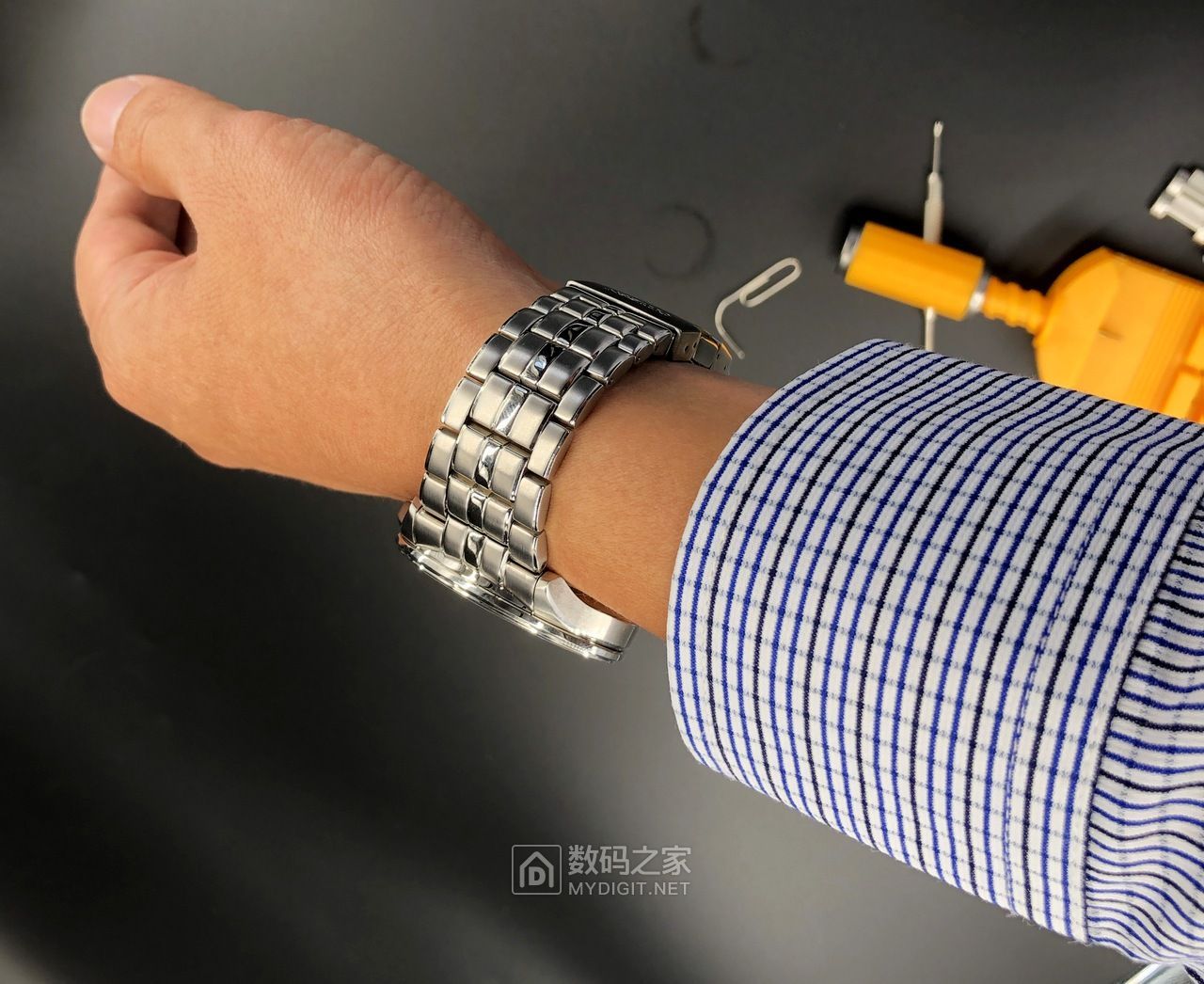 西铁城h145指针基准位置校正,西铁城光动能手表熊猫眼测评