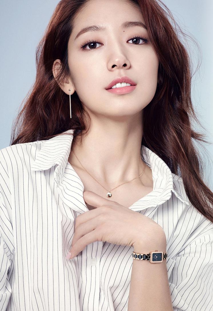 朴信惠黑天鹅项链,朴信惠同款项链