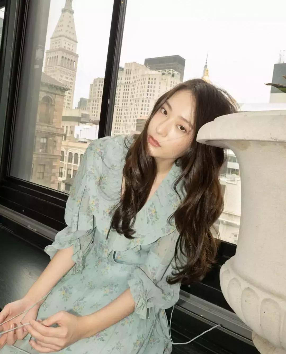 碎花裙泫雅风,lisa泫雅风衣服