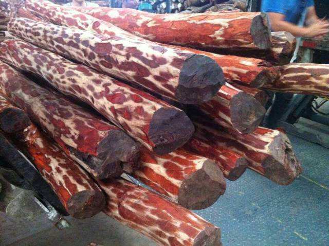 红木家具血檀工艺,精品血檀红木家具