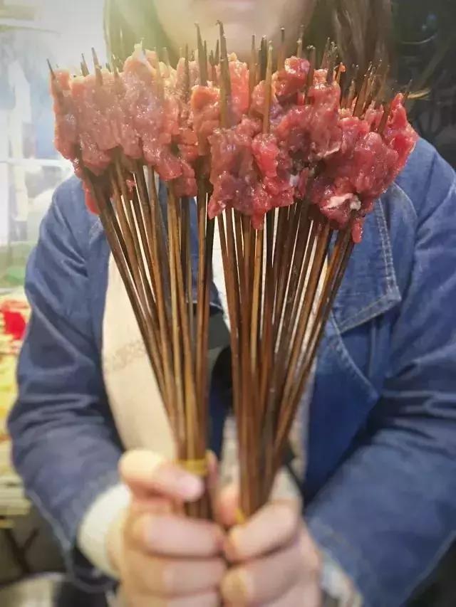 重庆市必打卡美食推荐,重庆最值得打卡的特色美食