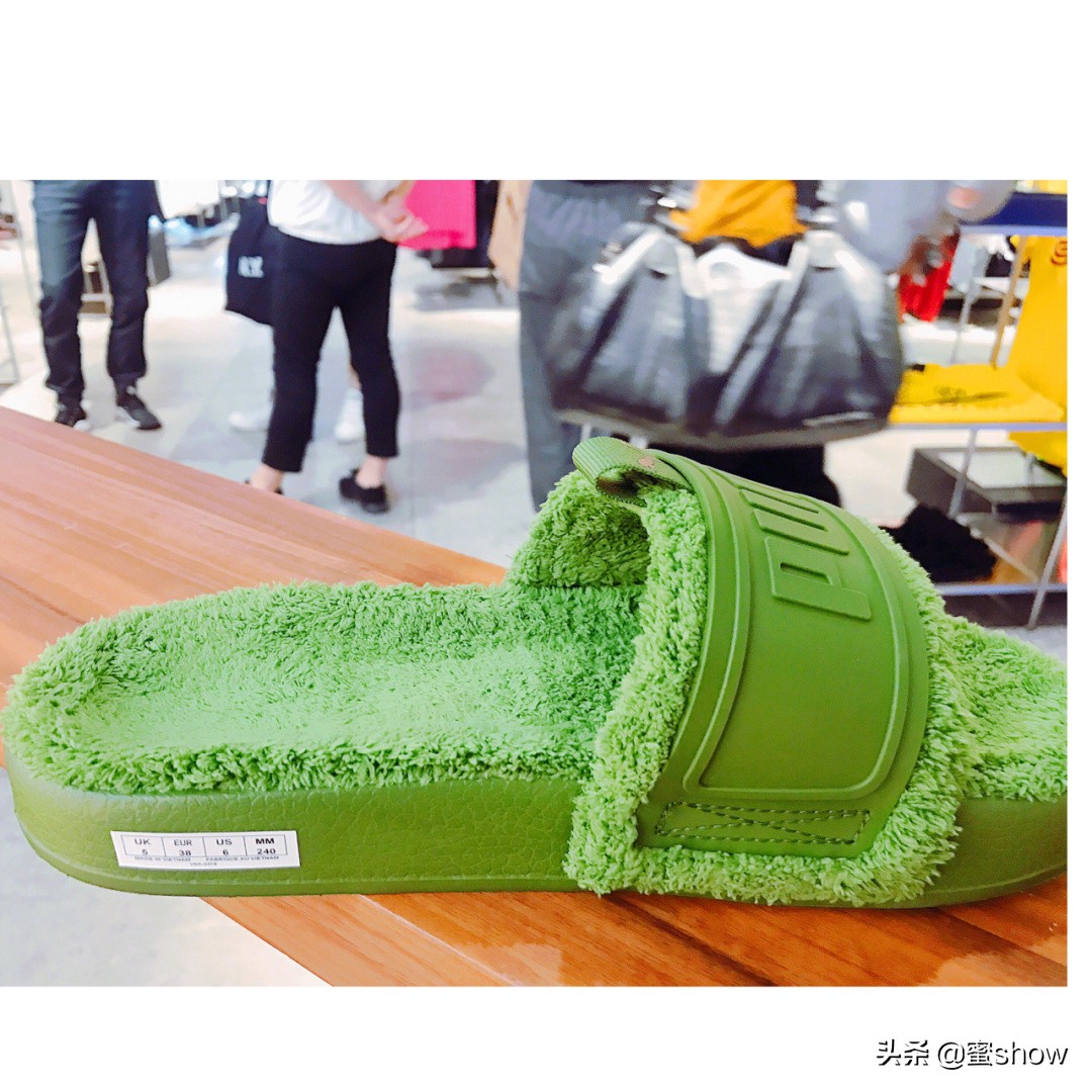 puma哪款拖鞋好看,puma2022款毛毛拖鞋搭配