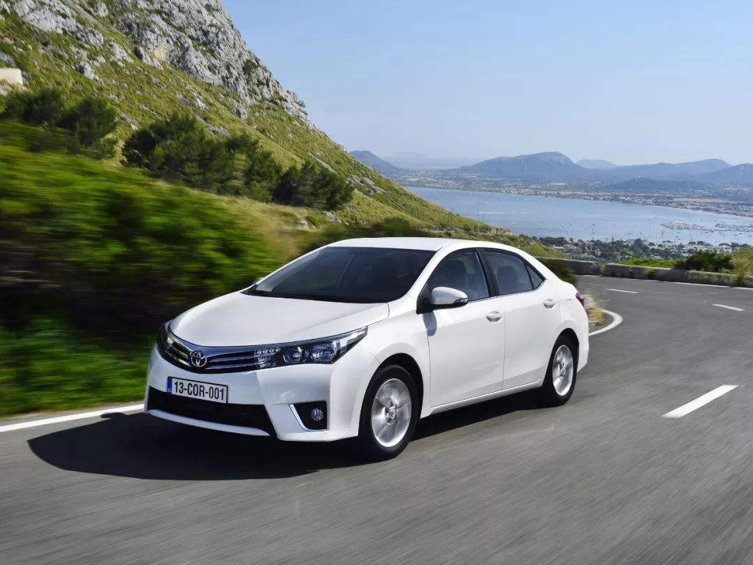 半年的车有必要换雨刮器,所有车型雨刮器更换方法