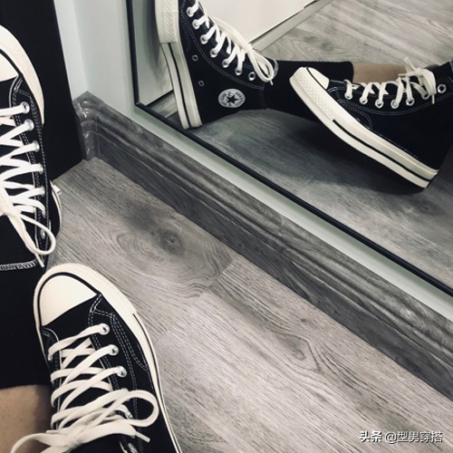 同样是帆布鞋，为什么经典匡威1970s发售这么久都不降价？