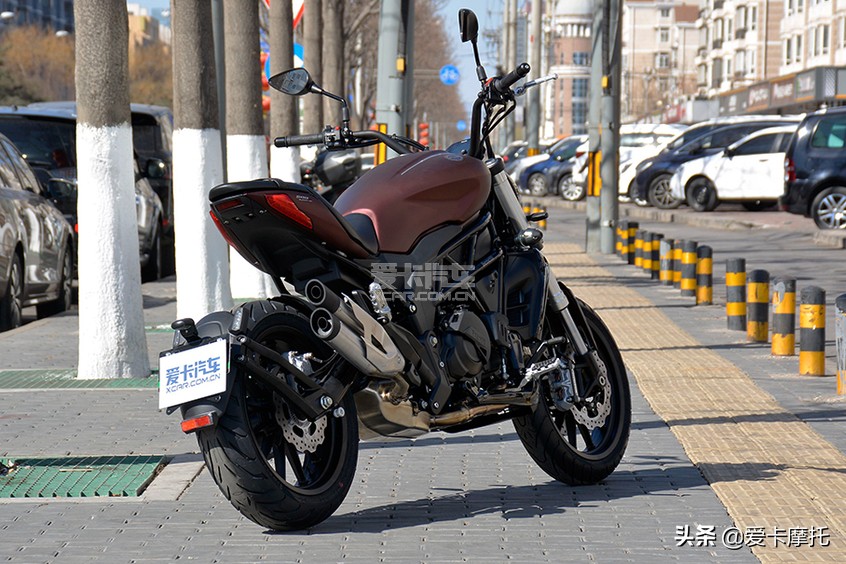 2023年贝纳利502新款图片,贝纳利502c改杜卡迪大魔鬼排气