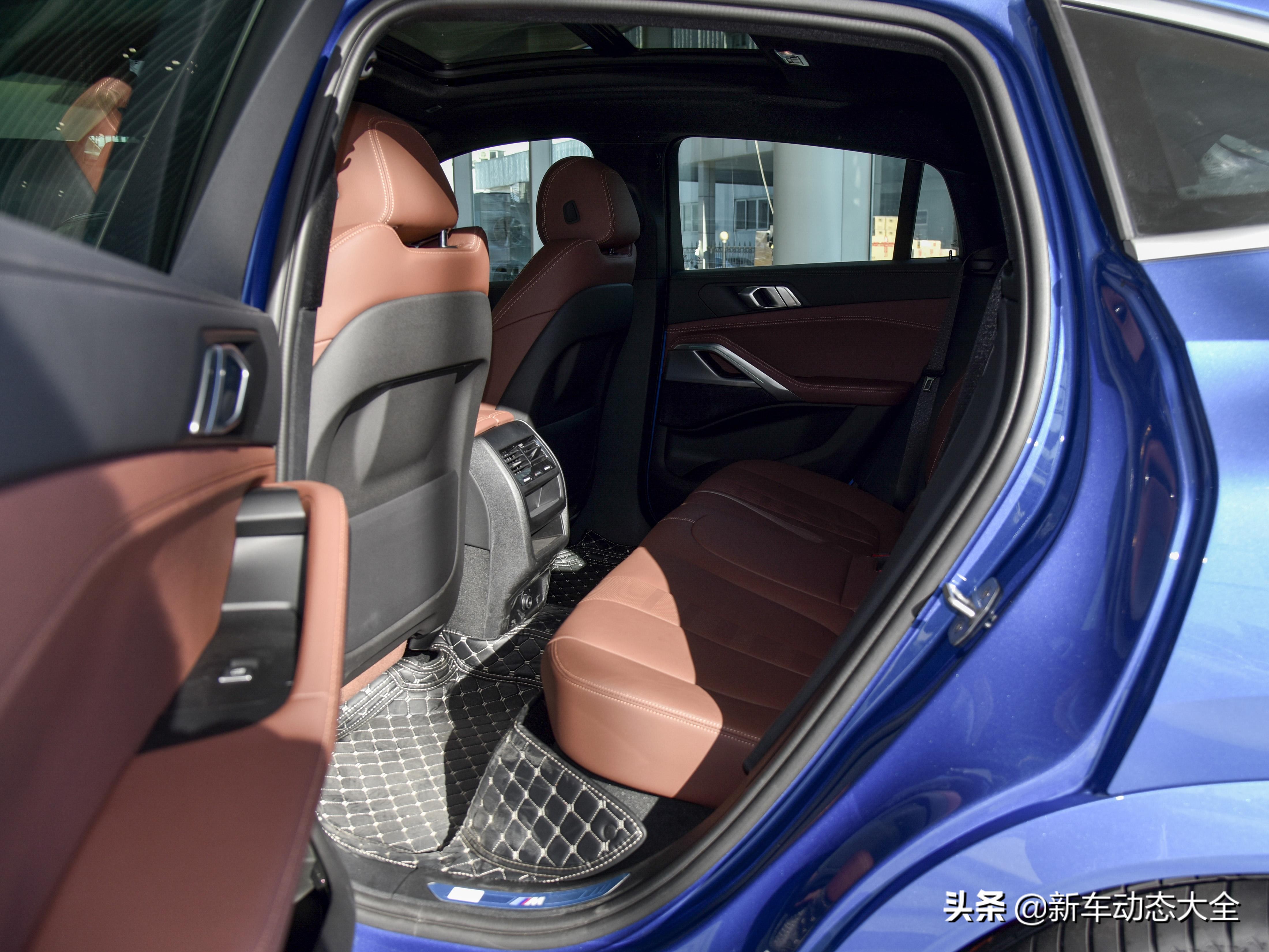 大SUV原装进口,豪华品牌轿跑SUV开创者,实拍宝马X6