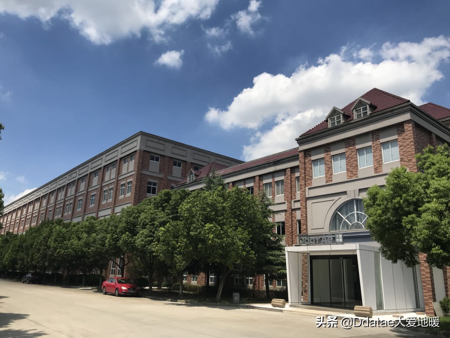 石墨烯地暖模块优点,石墨烯电地暖好还是远红外地暖好