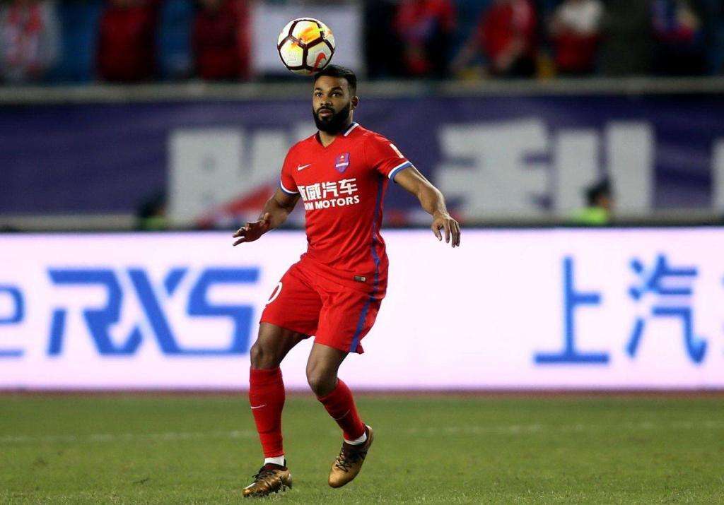 没有回避条款！小摩托或首发战旧主，昔日队友如今已成敌人