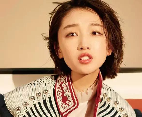 化妆化完眼妆眼睛不舒服,眼线美妆小技巧