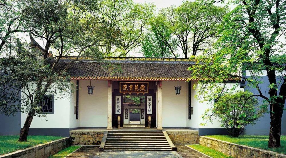 不甘寂寞的城市成都,长沙娱乐之城