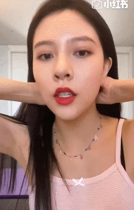 宋妍霏的潮流穿搭,宋妍霏一个被演技耽误的时尚博主