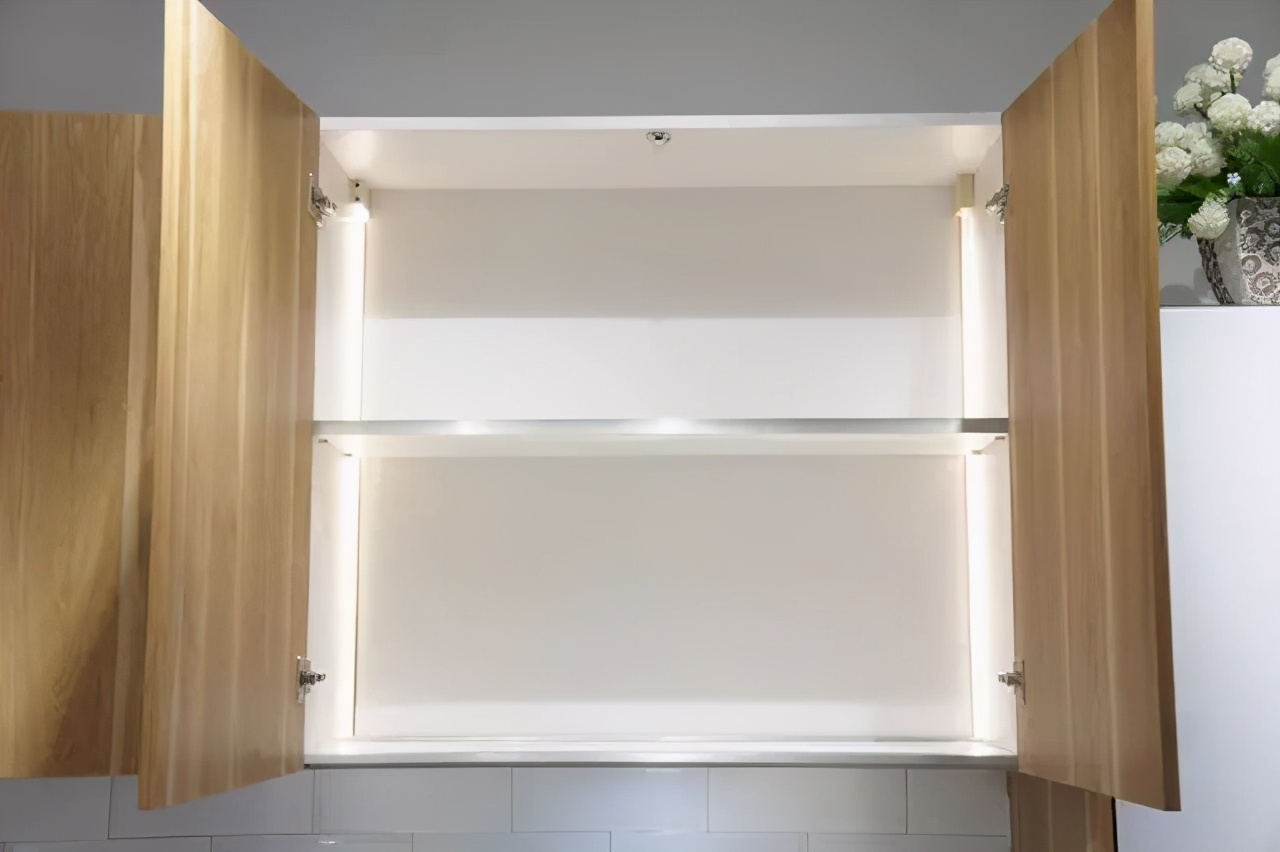 德国汉莎橱柜什么档次,德国汉莎航空a380