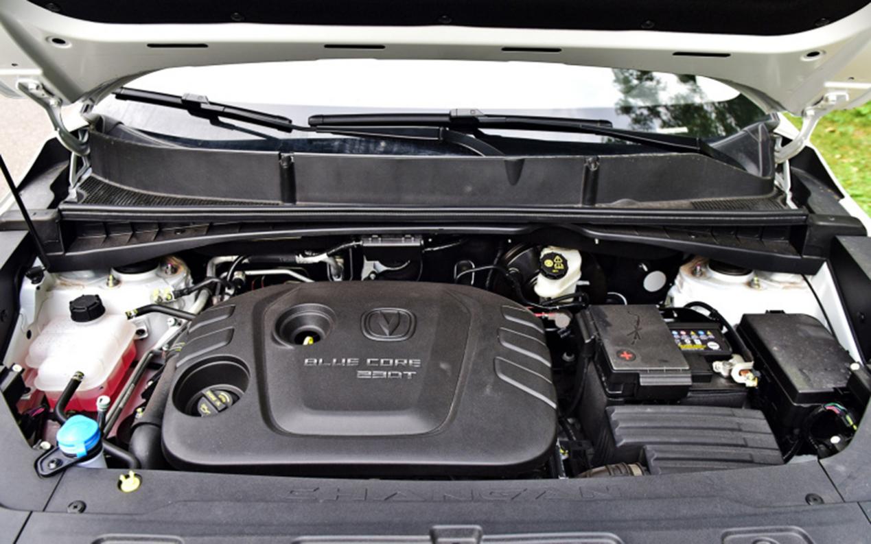 预算只有12万买什么suv值得推荐的,10万元买黑科技顶配suv了解一下