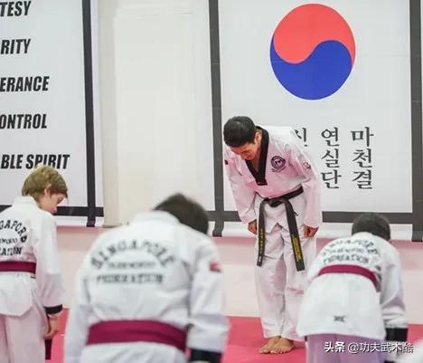跆拳道最弱的格斗术,为什么格斗比赛很少跆拳道