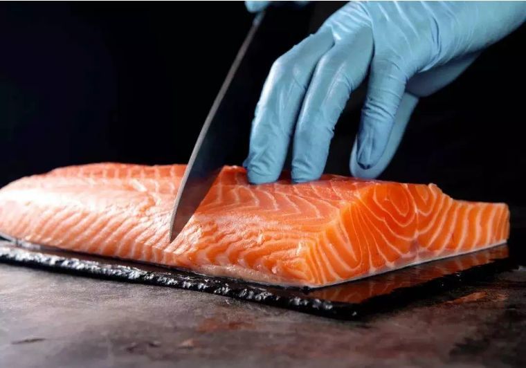 北京新增疫情病毒来自进口三文鱼？背后的故事比你想象更精彩