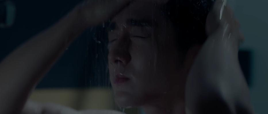 尺度惊人?现在的剧,为什么第一集,就要男女澡池子里“共浴”?