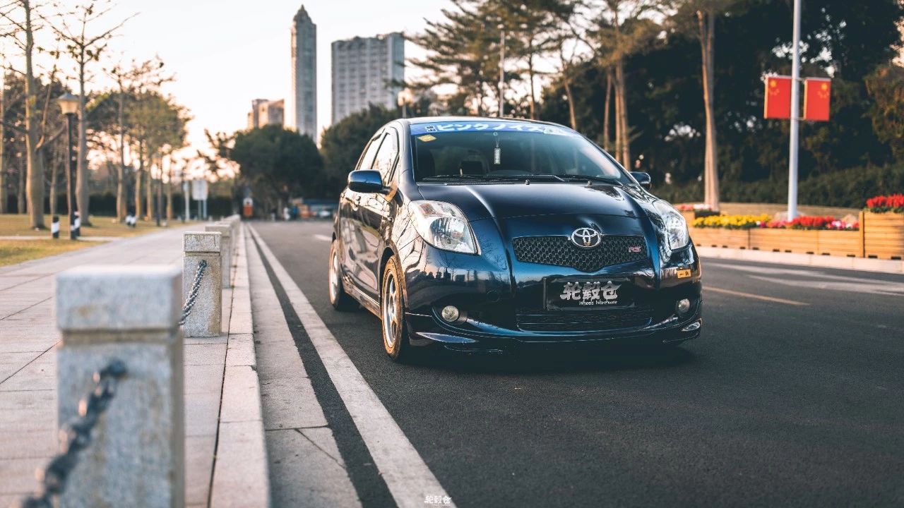 丰田雅力士小型汽车价格,巅峰极速丰田雅力士