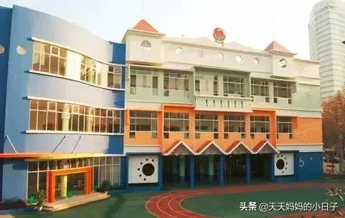 一年1亿土豪学校,一年学费12万以上的学校