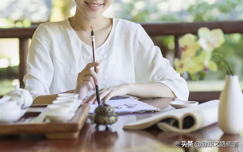 原来所有的养生都是徒劳的,中老年人明白所有的养生都是徒劳