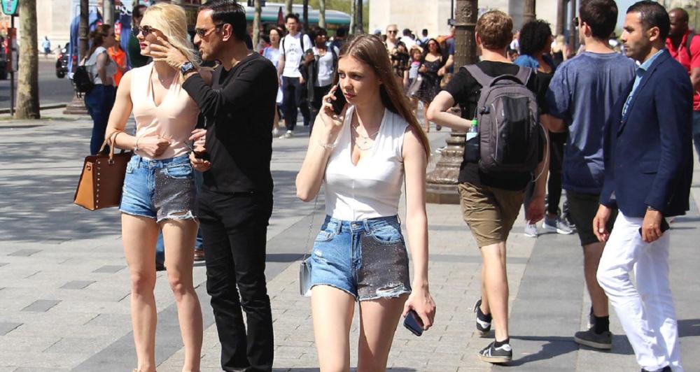 中国乌克兰混血双胞胎最新视频,6年前广东小伙娶乌克兰美女