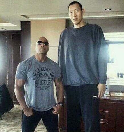 孙明明成龙合作电影片段,孙明明长多高