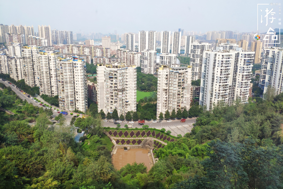 在重庆外地人该怎么出行,第一次去重庆吃火锅攻略