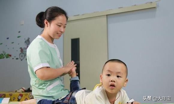 宝宝多按摩哪里会长高,如何给婴儿按摩会长高