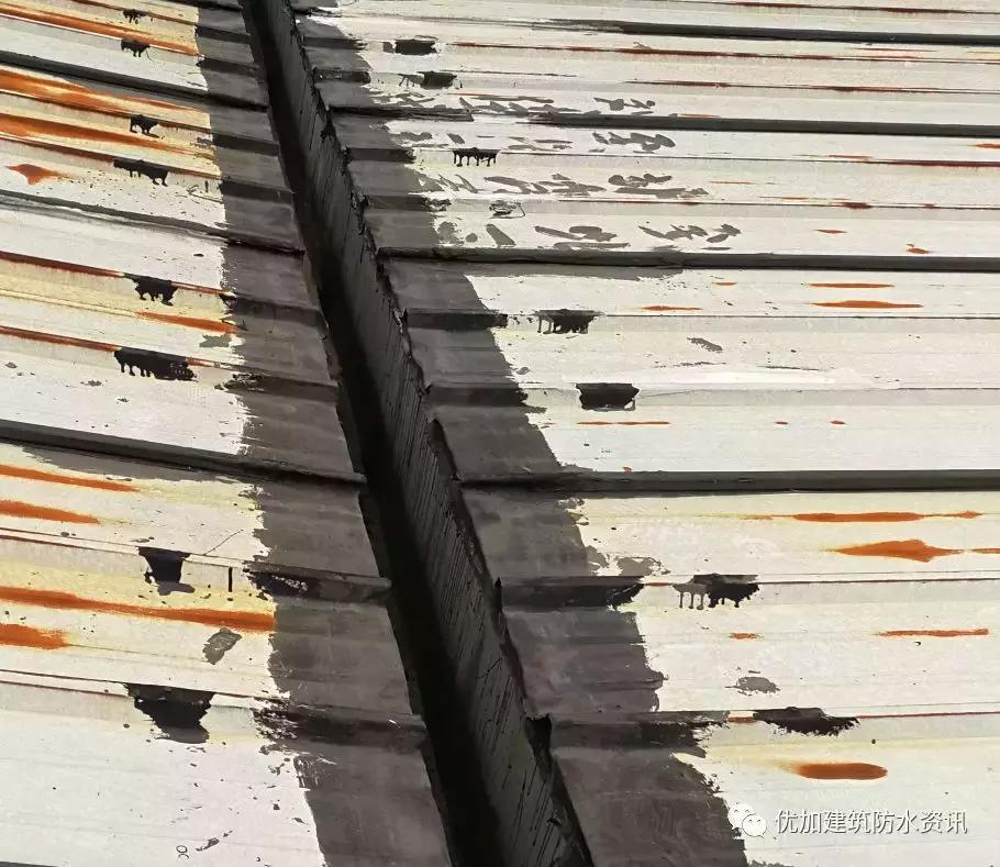 金属水槽渗水怎么补救,水槽底下接口漏水怎么补救