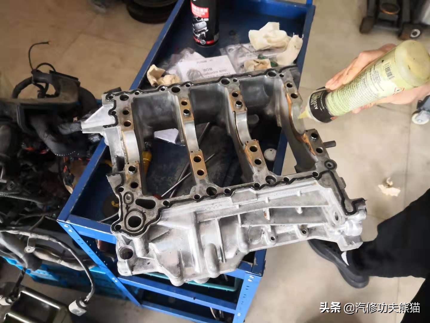 16万km的奥迪a62.0t烧不烧机油,13款2.0t奥迪a6l烧机油