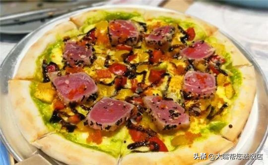 #吃遍大连#披萨的诱惑！一个蕴藏着芝士力量的神物