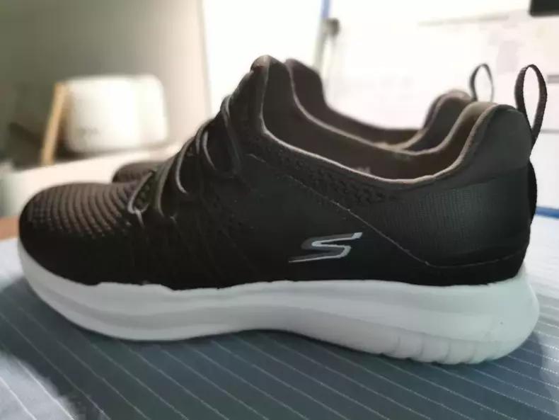 斯凯奇运动鞋适合慢跑不,斯凯奇亚瑟士哪个适合慢跑