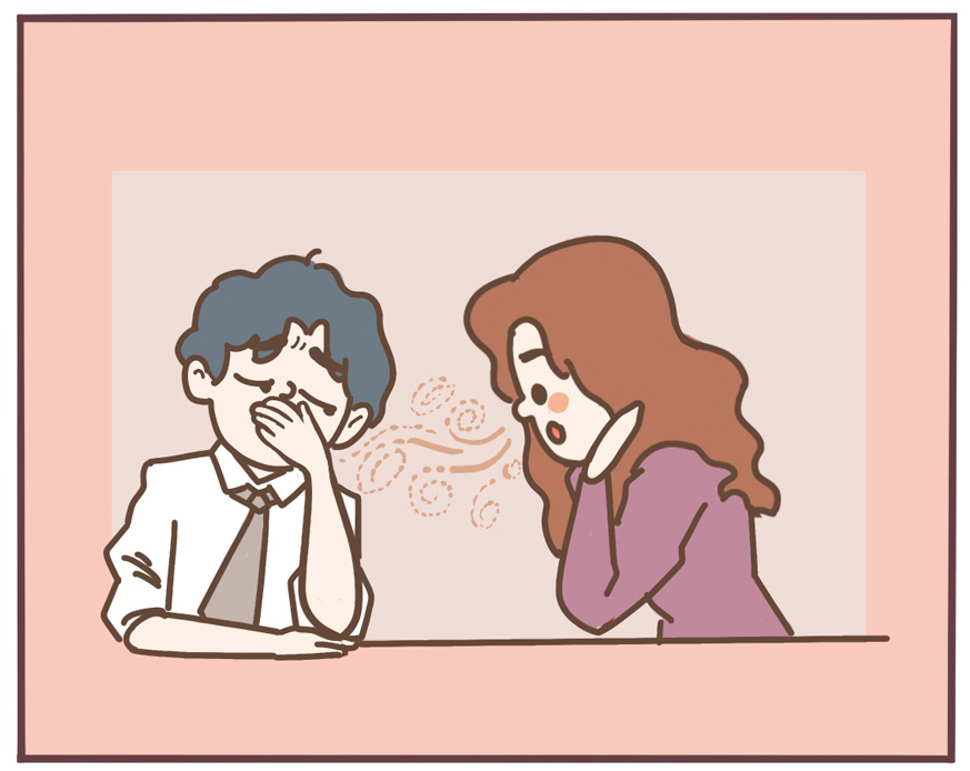 戴口罩闻到臭味是口罩臭还是口臭,戴上口罩能闻到口臭是怎么回事