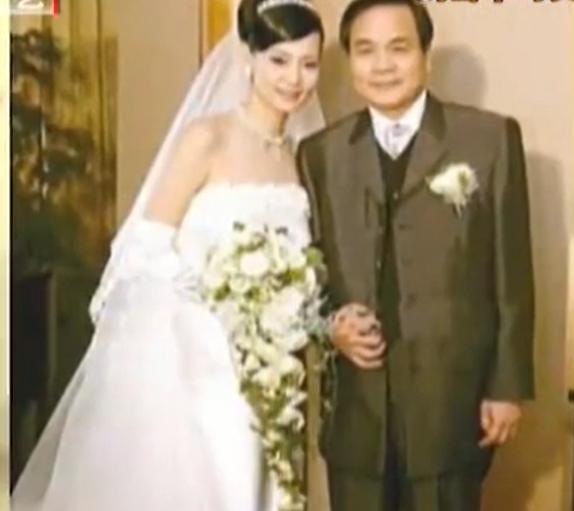 “琼女郎”悲情史：丈夫坠楼身亡，为渣男流产终生不孕，她太惨了