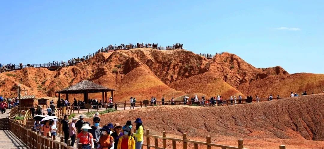 张掖七彩丹霞的唯美句子,张掖七彩丹霞门票多少钱