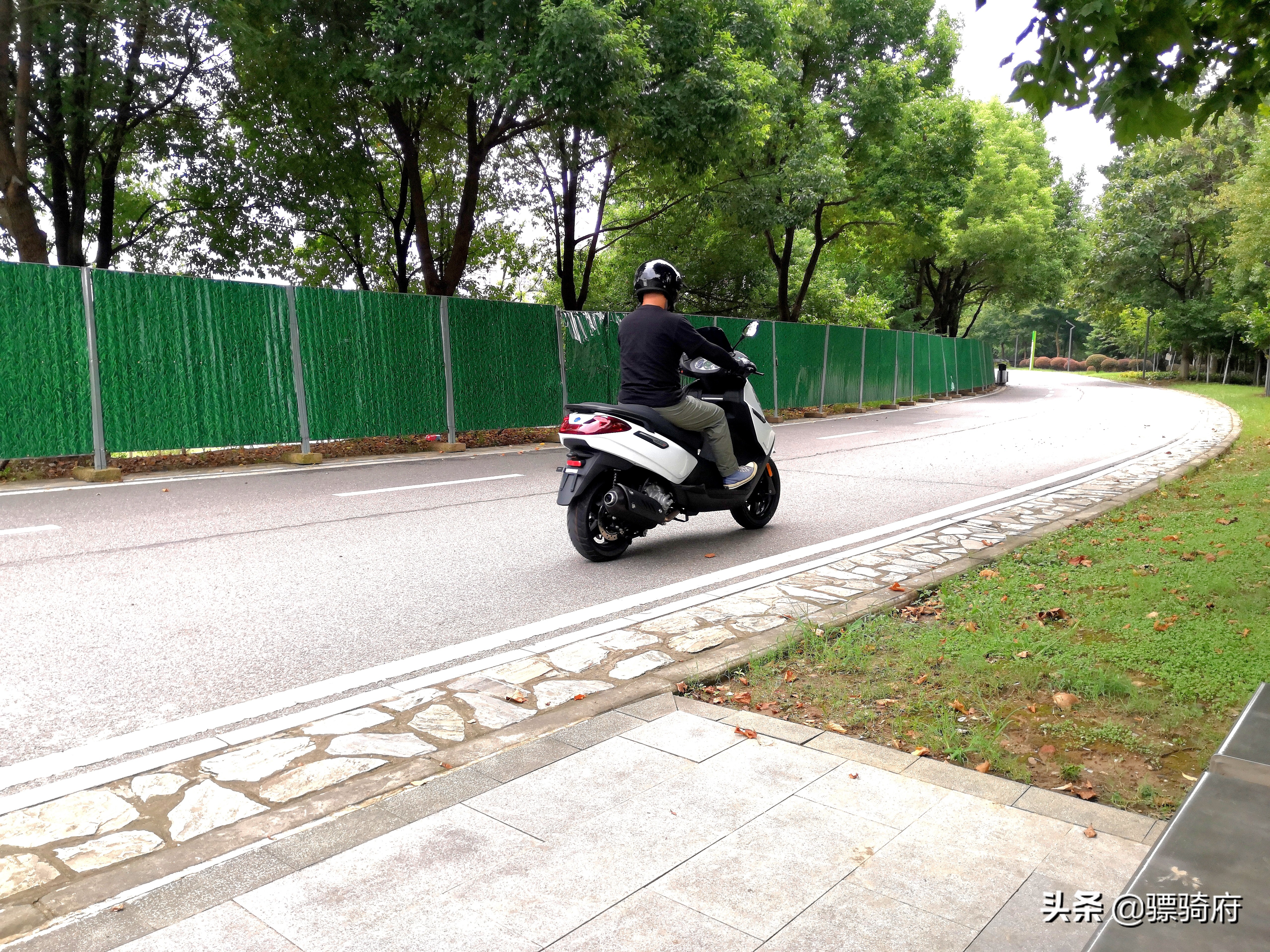 比亚乔x7踏板最高时速,比亚乔x7250级踏板售价公布