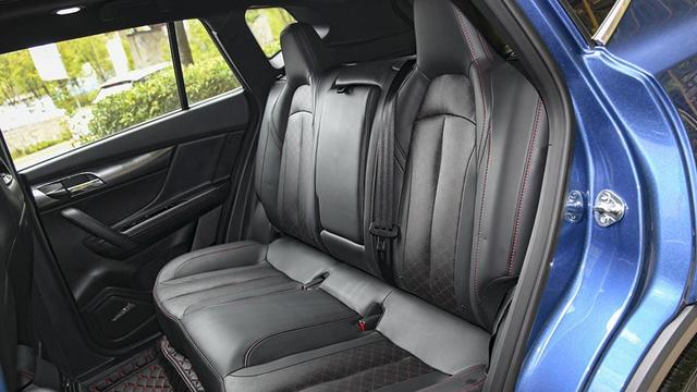 外观大气时尚的海马8S，座椅舒适，内饰精致，值得你拥有