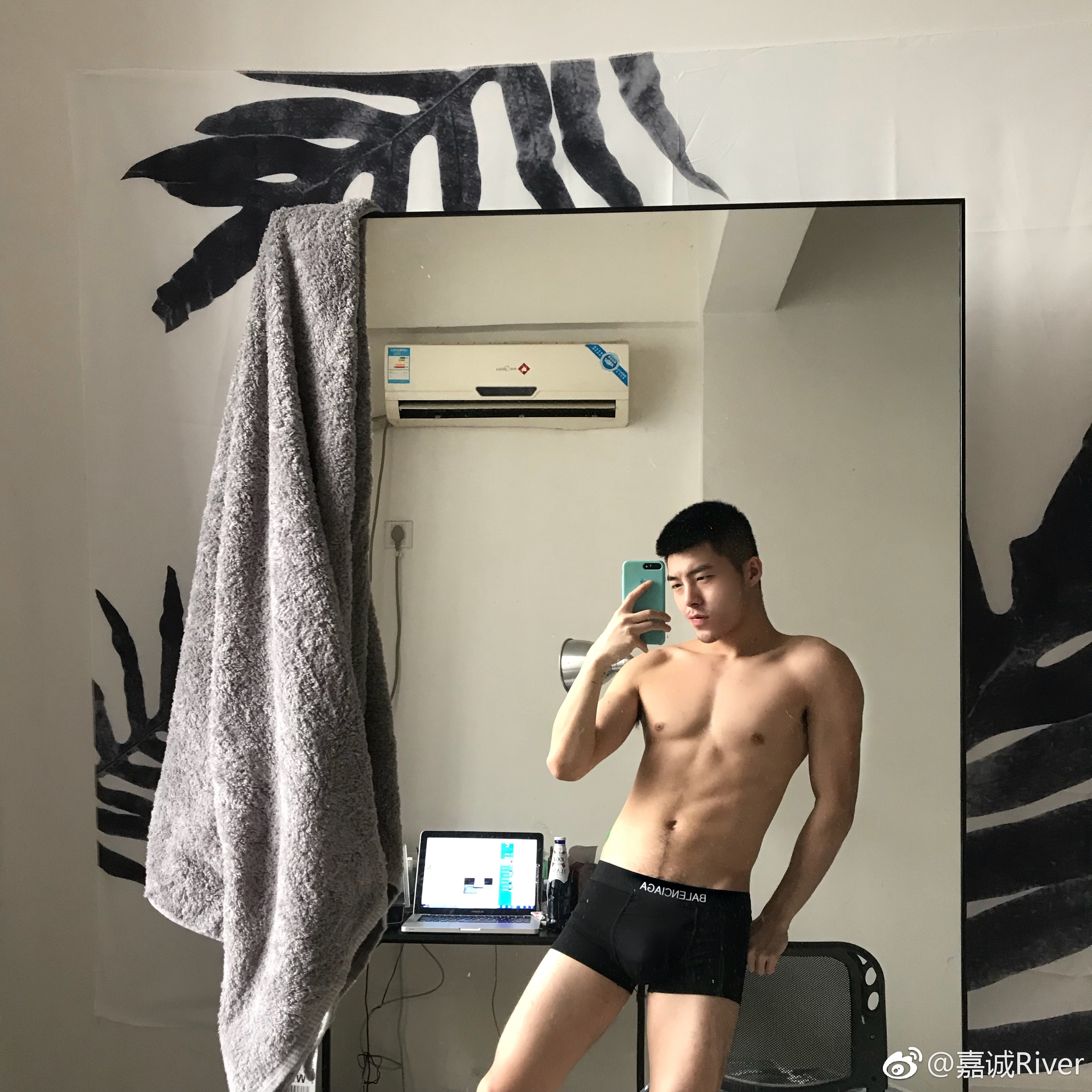 男生私密处穿着你们懂多少——男孩子的短裤来了