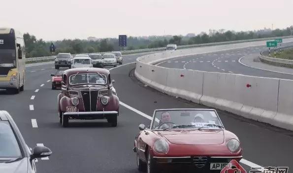 河口县到越南老街能直接过去吗,越南老街与云南河口县的交通