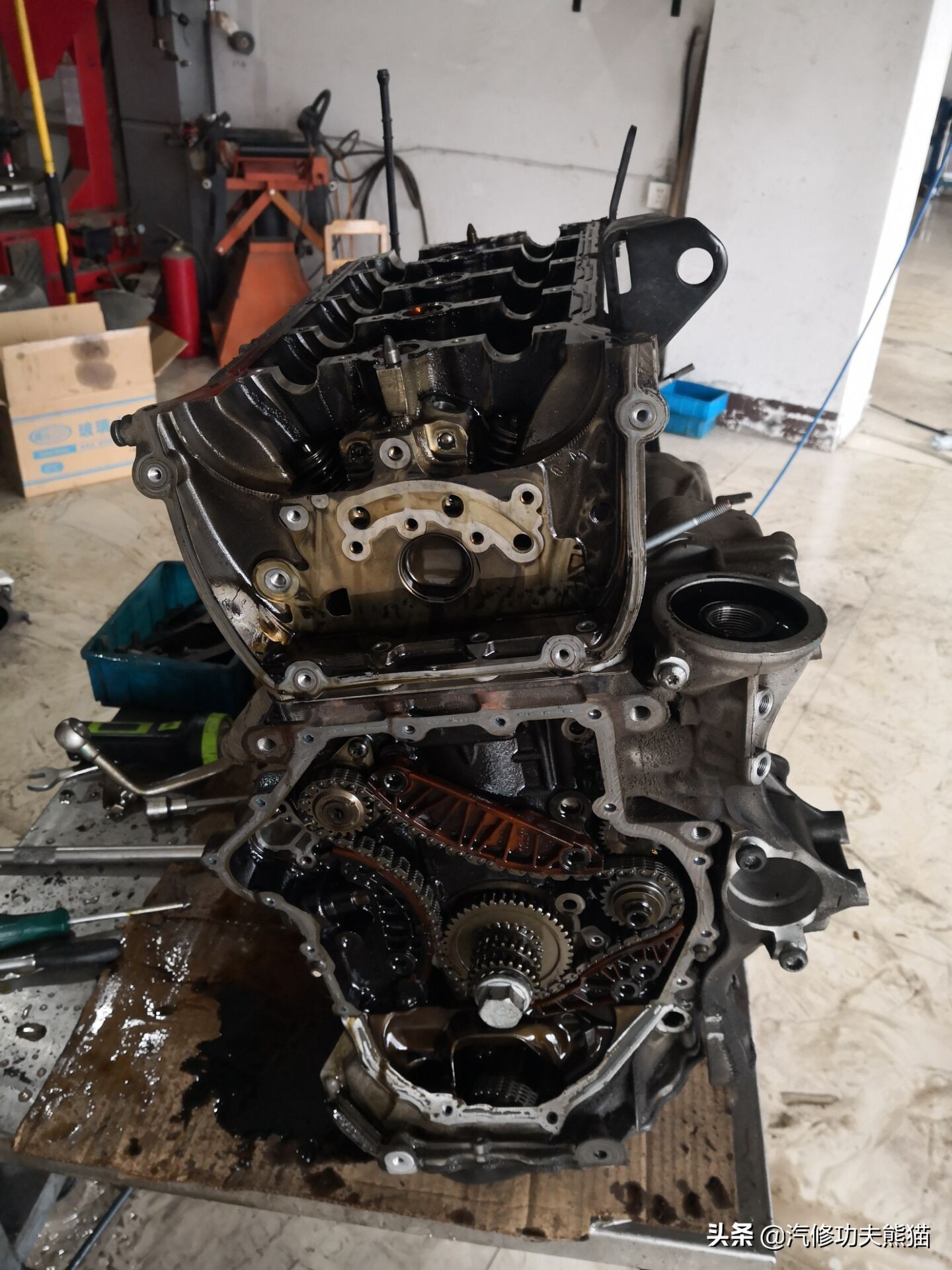 斯柯达野帝1.8t烧机油能解决吗,2014款斯柯达野帝1.8t高配烧机油吗