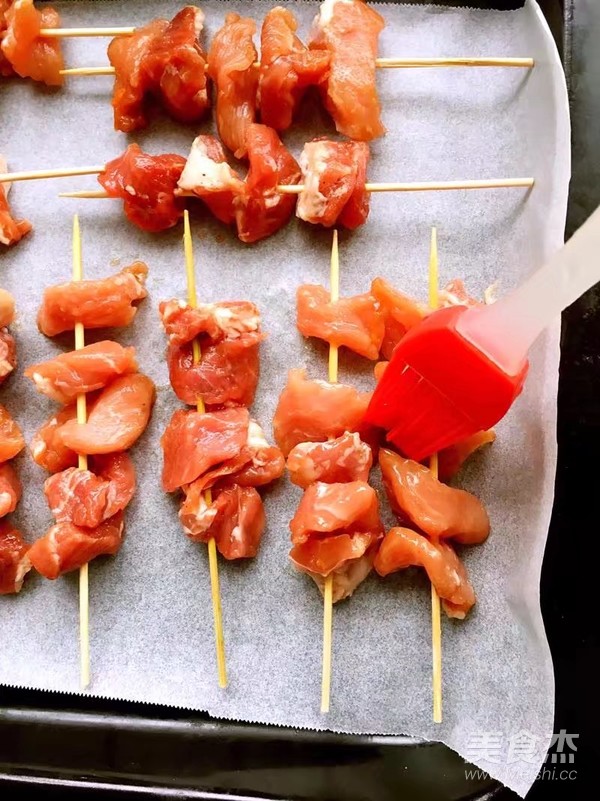 买100元烧烤回家,买了十元的猪肉