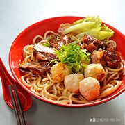 到香港必买的饮料,香港必吃的美食公仔面