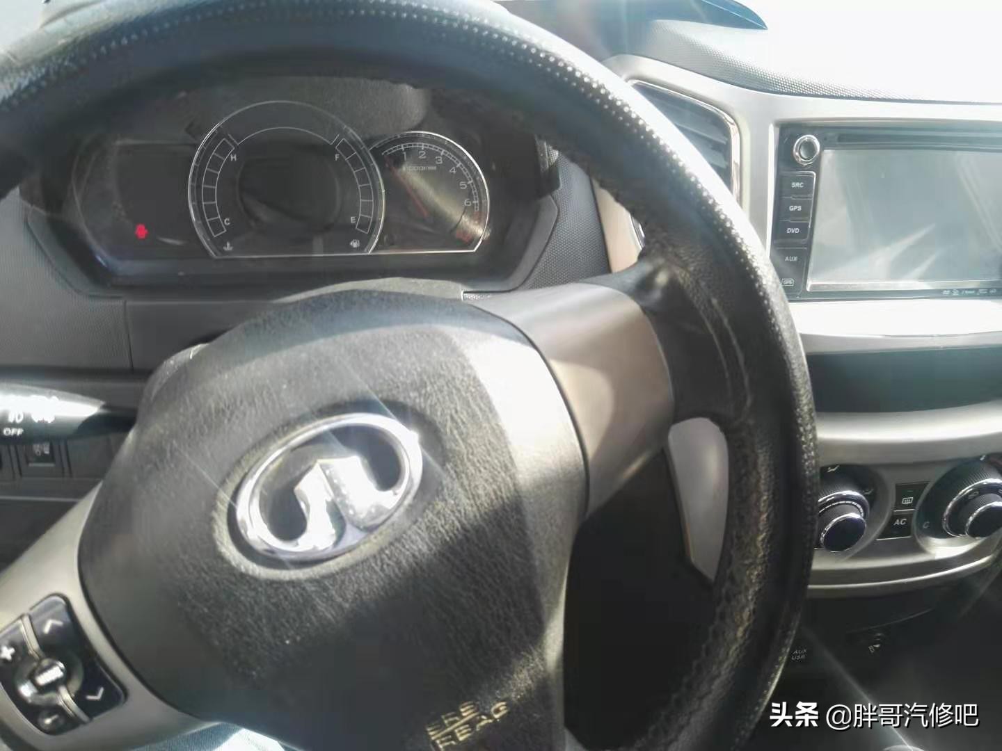 城市跨界运动小越野，马路牙子随便上，两万多元二手挂价