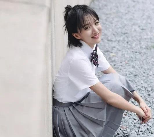 罗美薇是罗明珠吗,罗明珠葬礼罗美薇